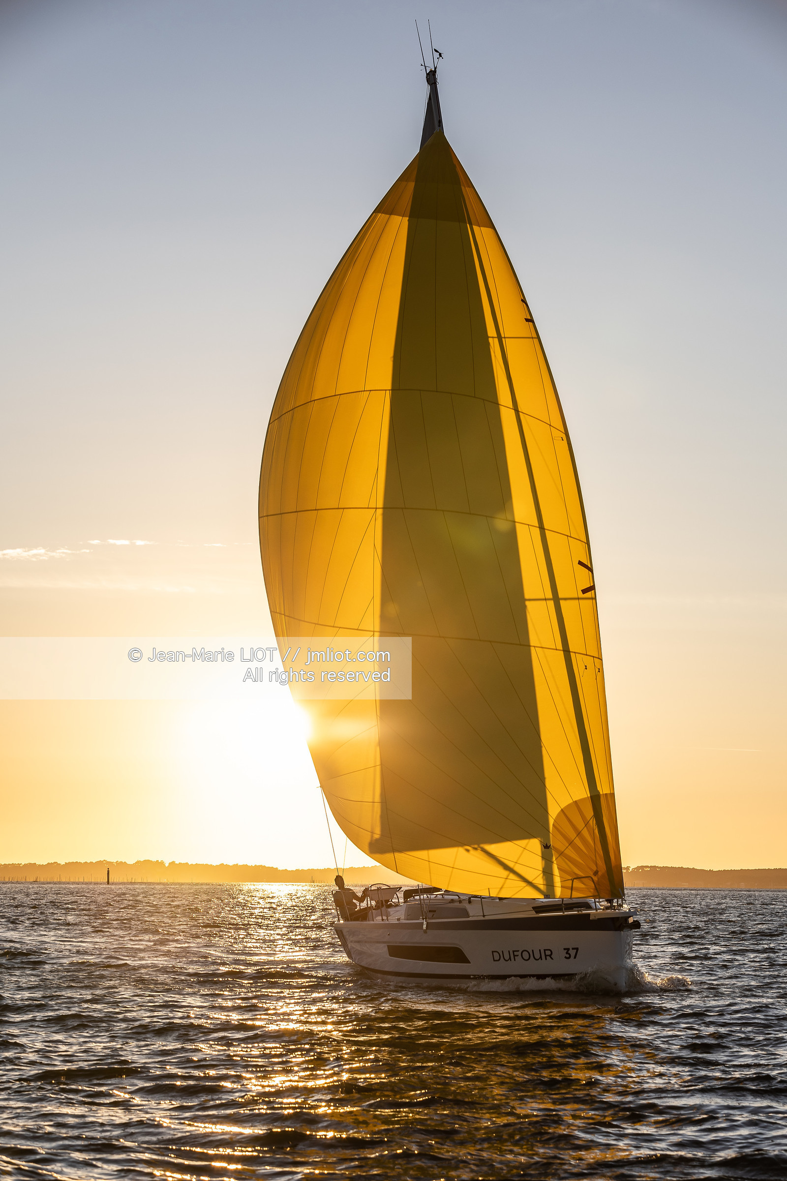 DUFOUR YACHTS 2022 - DUFOUR 37