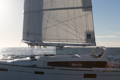 BENETEAU - MAT AUTO PORTE
