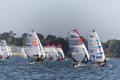 REGATE DANS LE GOLFE DU MORBIHAN