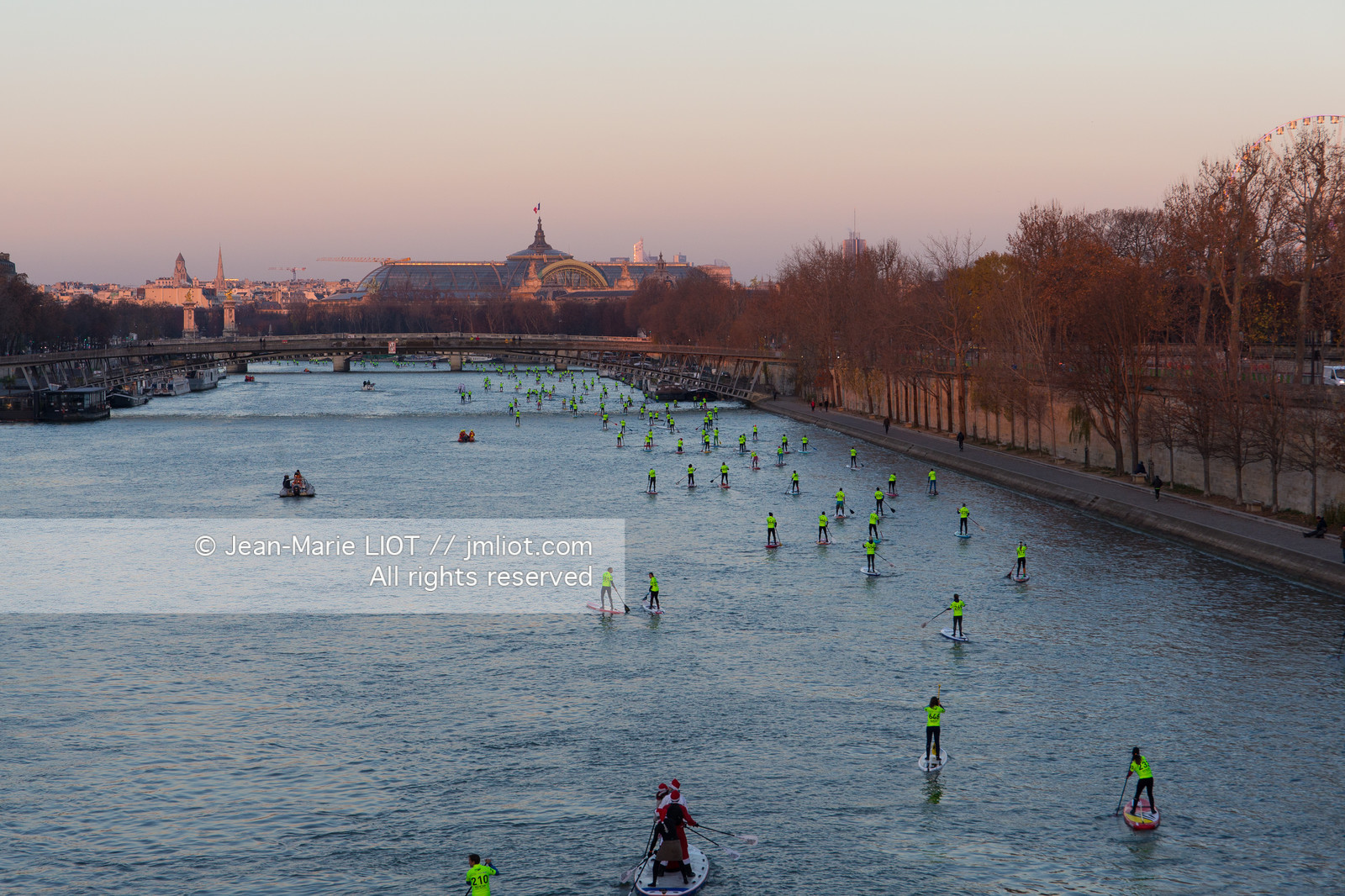 PADDLE - LA SEINE - PARIS