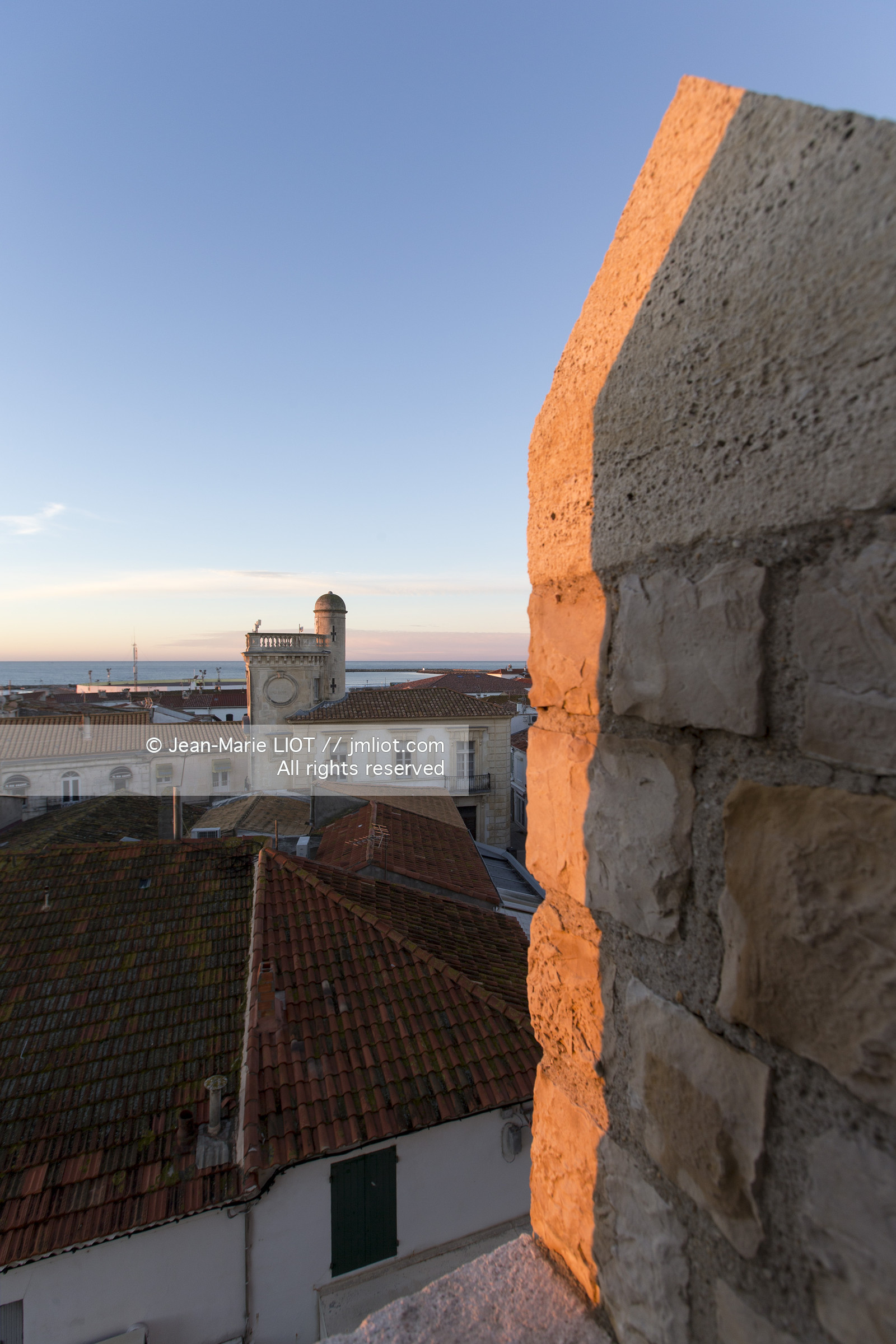 VOILE MAGAZINE - 100 MILLES A BORD - DELPHIA 34