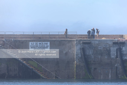 VOIILES ET VOILIERS - ILES OUBLIEES - ILE DE MOLENE