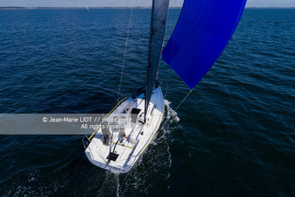 J COMPOSITES - J 99