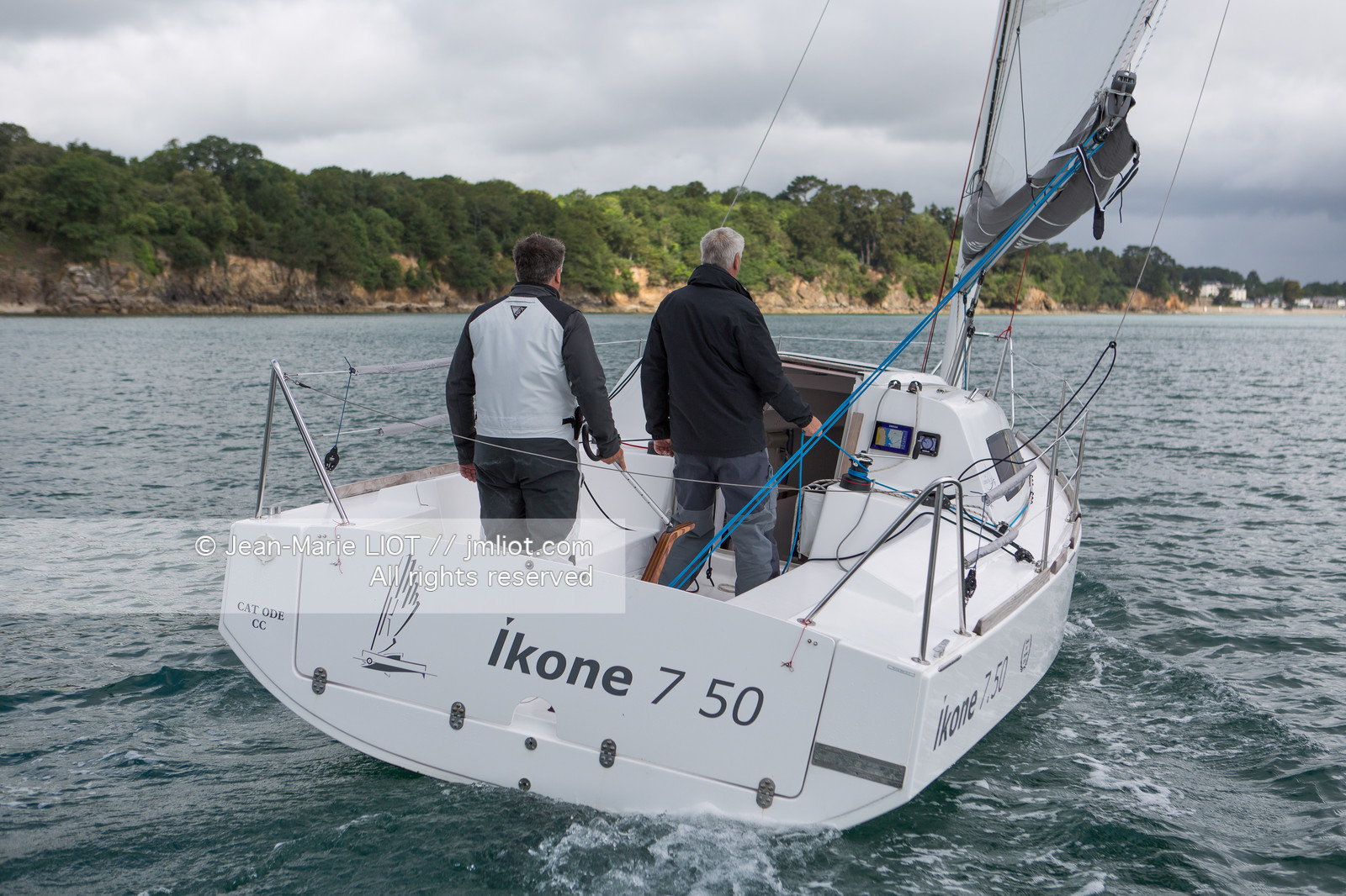 IKONE 750 - YACHT MAGAZINE ALLEMAGNE