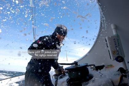 A BORD D'ARTEMIS AVEC SAM DAVIES ET SYDNEY GAVIGNET