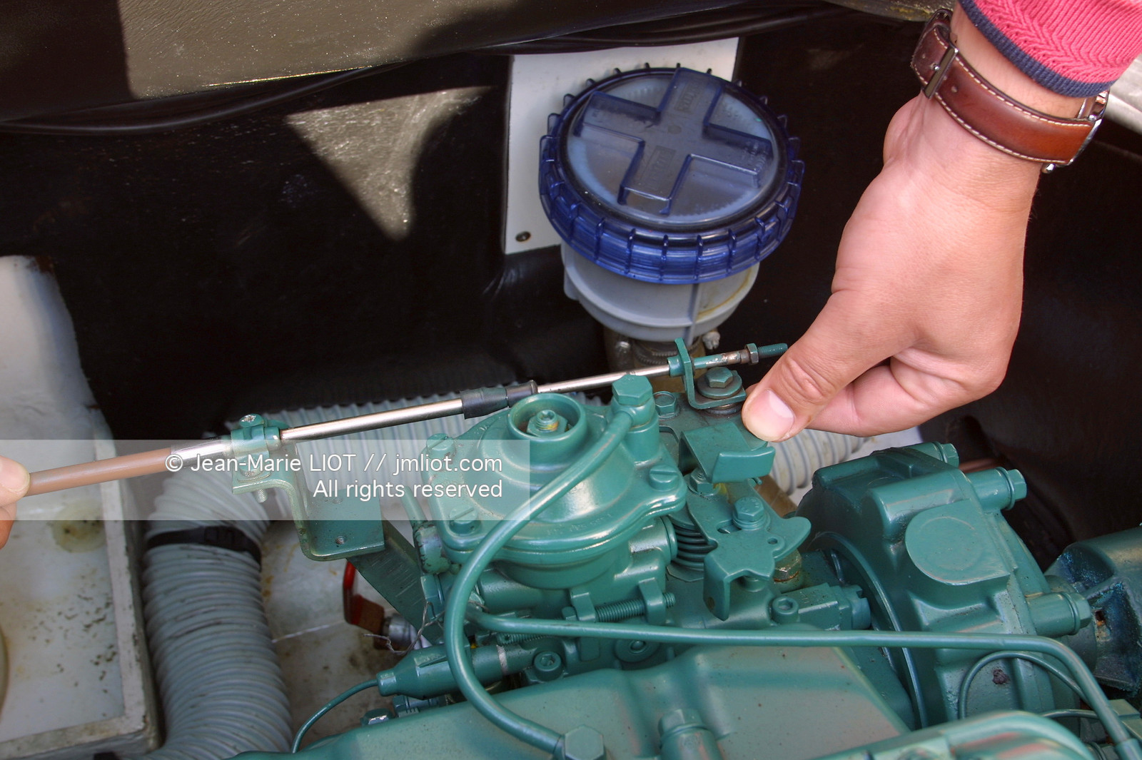 ACCASTILLAGE-ELECTRONIQUE-MECANIQUE-PLAISANCE