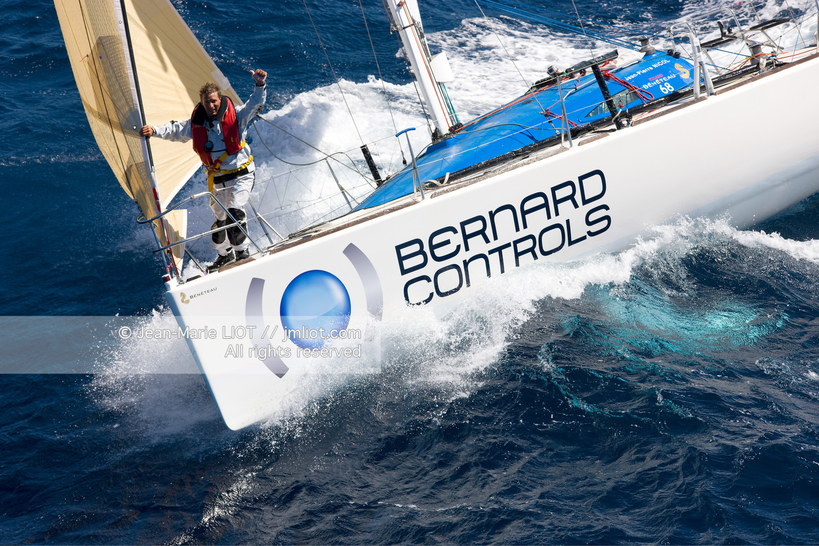 JEAN-PIERRE NICOL - FIGARO BERNARD CONTROLS - SAISON 2011