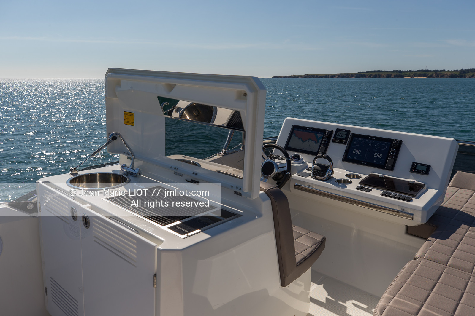 PRESTIGE  YACHT - PRESTIGE 520