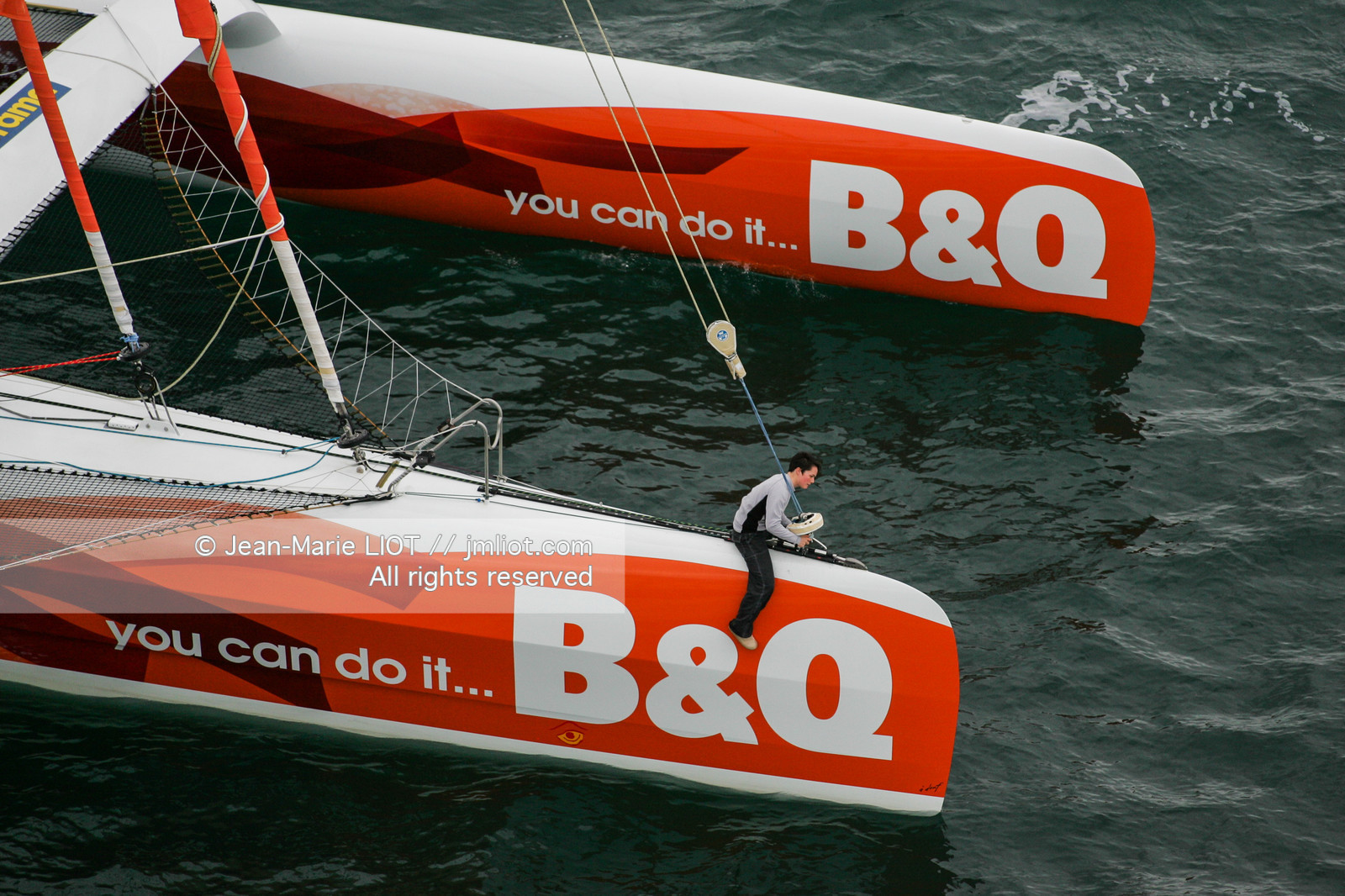 ELLE MACARTHUR - RECORD DU TOUR DU MONDE EN SOLITAIRE