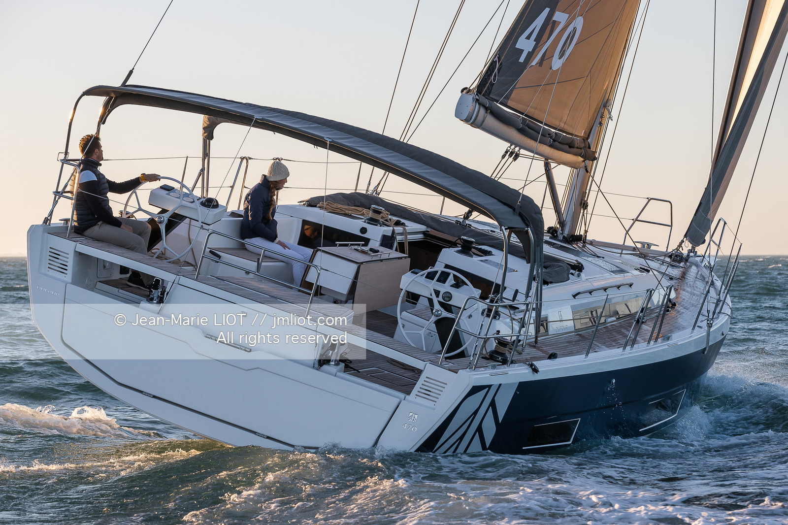 DUFOUR YACHTS - DUFOUR 470