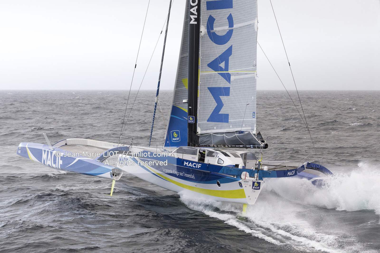 MACIF ULTIM - BANQUE IMAGES 2017