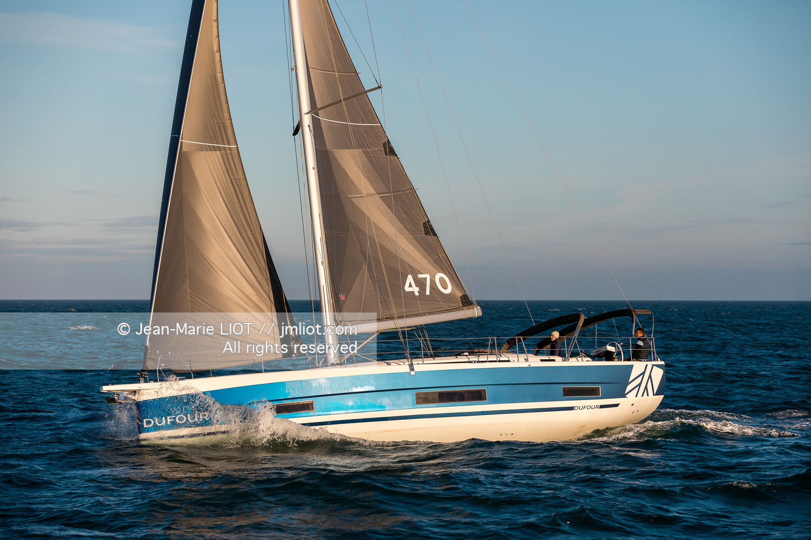 DUFOUR YACHTS - DUFOUR 470