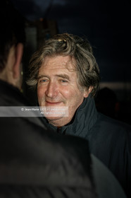 .Start Jules Verne Trophy maxi trimaran Geronimo, skipper Olivier de Kersauzon, on décember 28, 2004, Photo Jean-Marie LIOT - www.jmliot.com