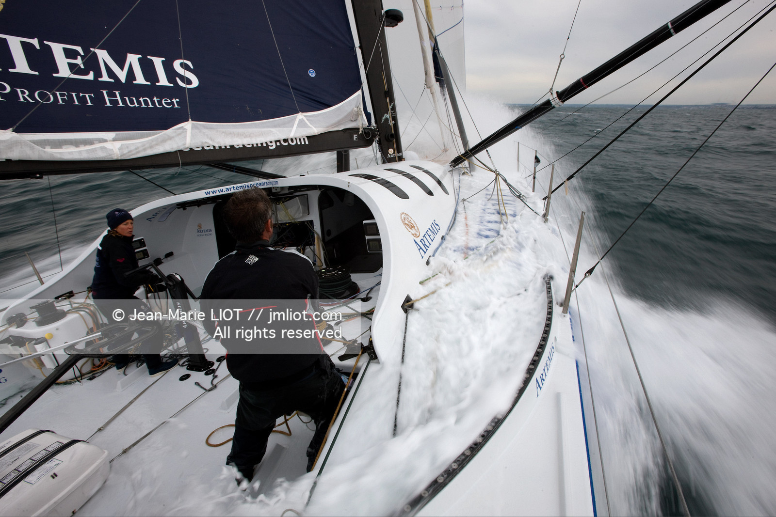 A BORD D'ARTEMIS AVEC SAM DAVIES ET SYDNEY GAVIGNET