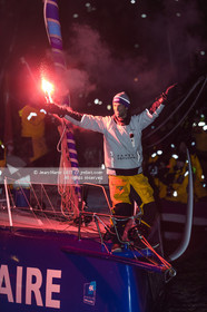 Les Sables d'Olonne, le 19 janvier 2017 arrivée d'Armel Le Cléac'h (FR) skipper de l'imoca Banque Populaire arrive 1er du Vendee globe 2016-2017. Photo © Jean-Marie Liot   DPPI