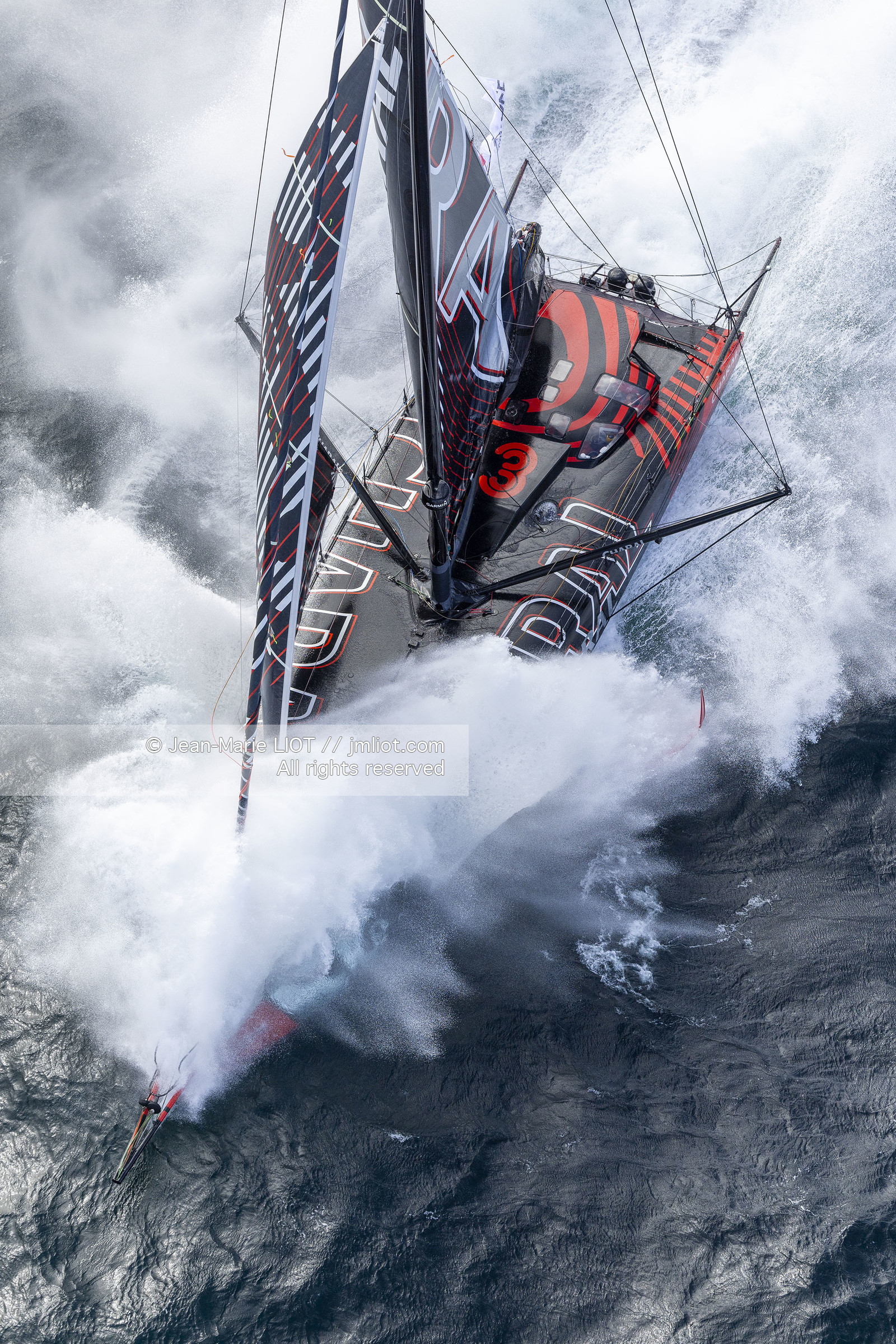 JEREMY BEYOU 2024 - IMOCA CHARAL - VENDEE GLOBE 2024-2025