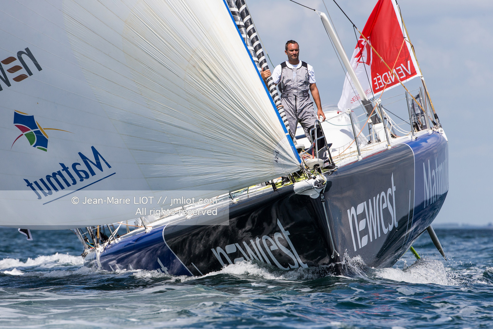 FABRICE AMEDEO - NEWREST MATMUT - VENDEE GLOBE 2016-2017