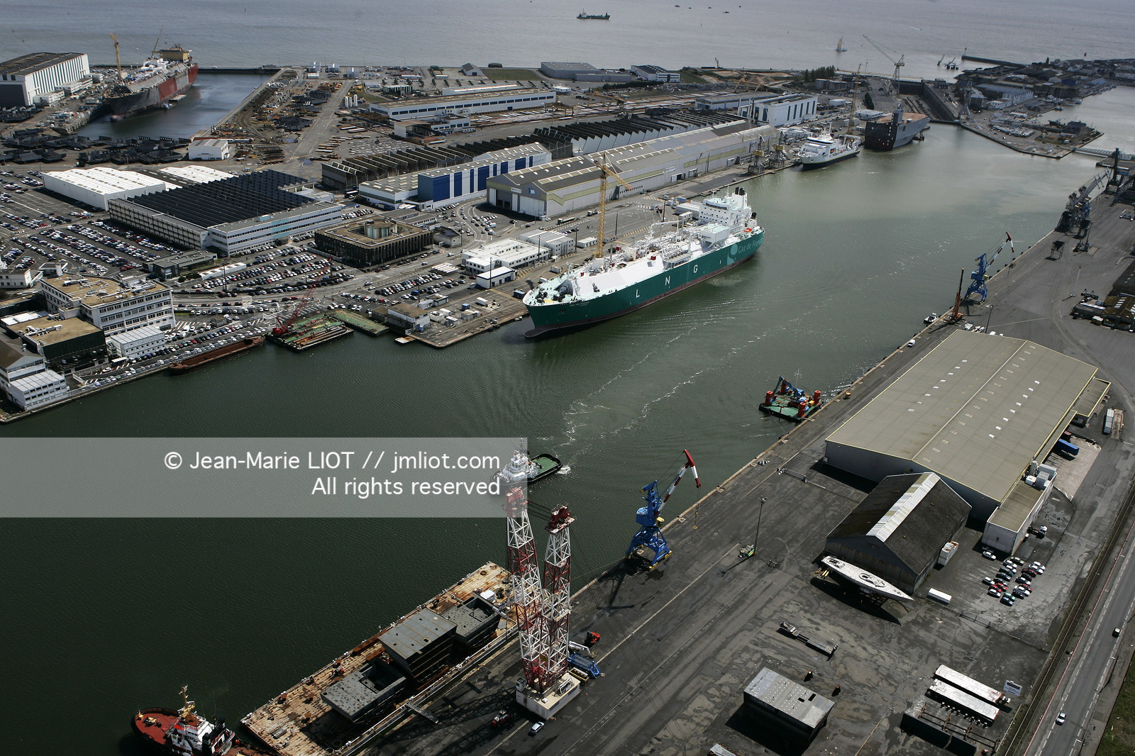 VUE AERIENNE DE SAINT NAZAIRE..© JEAN-MARIE LIOT