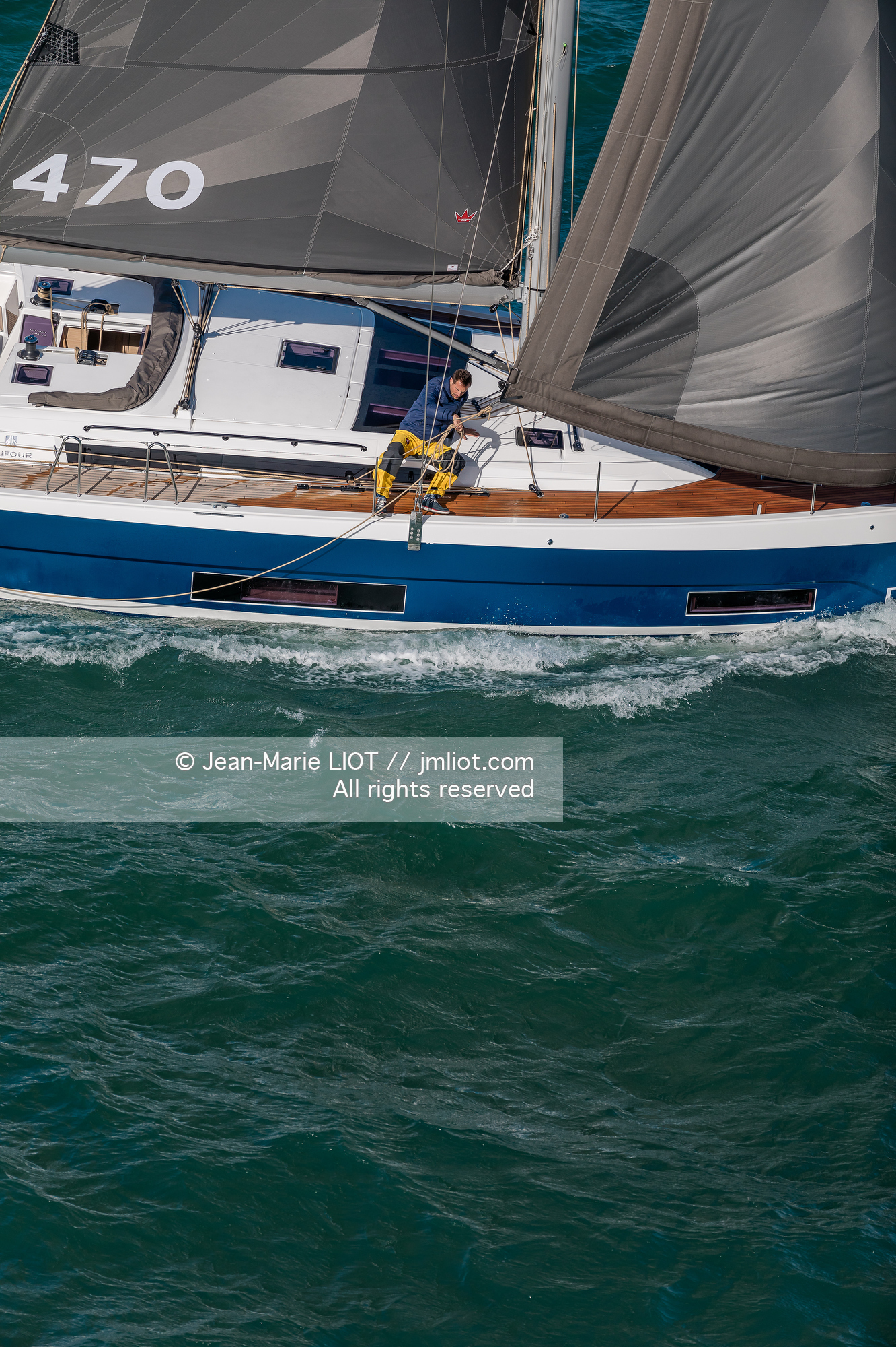 DUFOUR YACHTS - DUFOUR 470