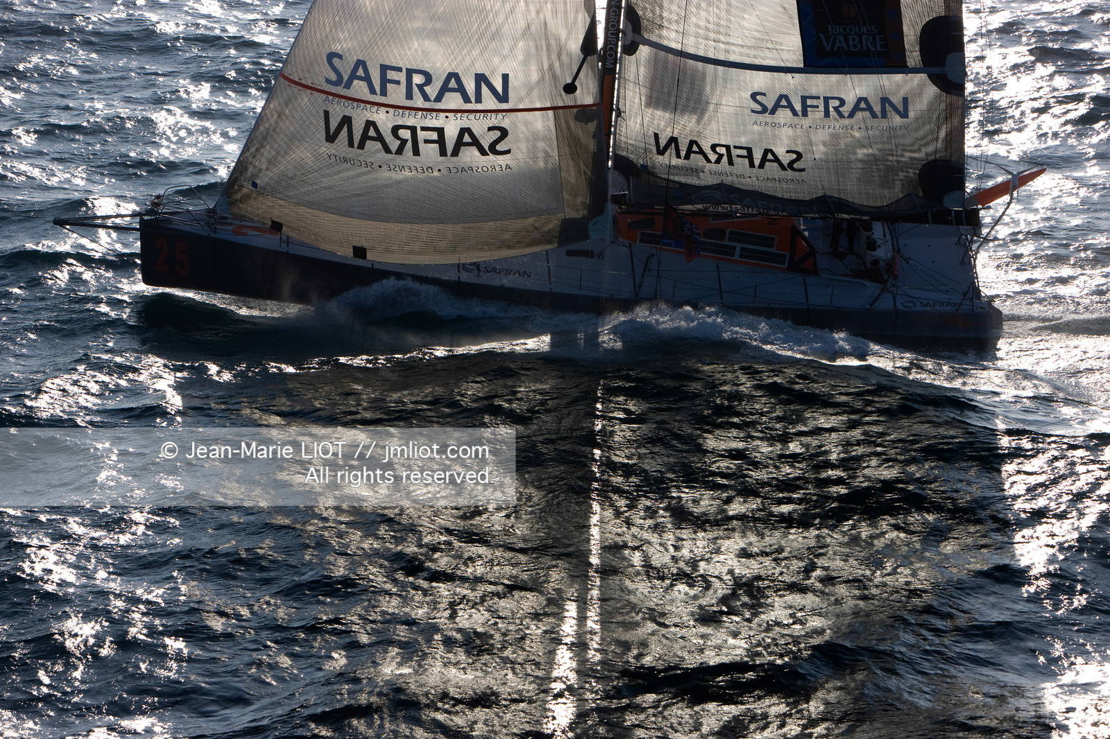 091029SAFRAN_38V9345