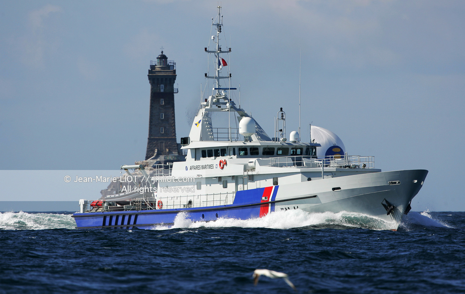 PHOTO © JEAN-MARIE LIOT