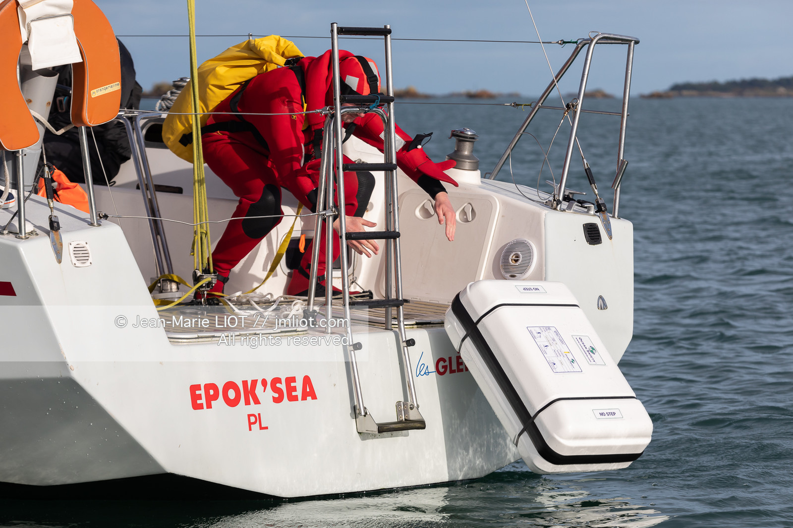 RADEAUX DE SURVIE - COMPARATIF