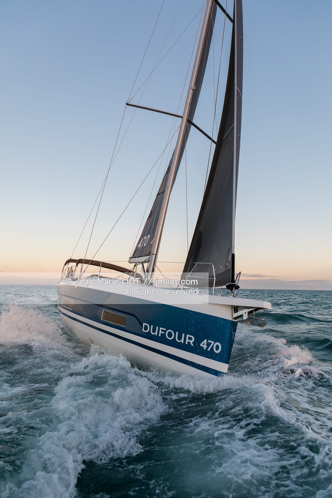 DUFOUR YACHTS - DUFOUR 470