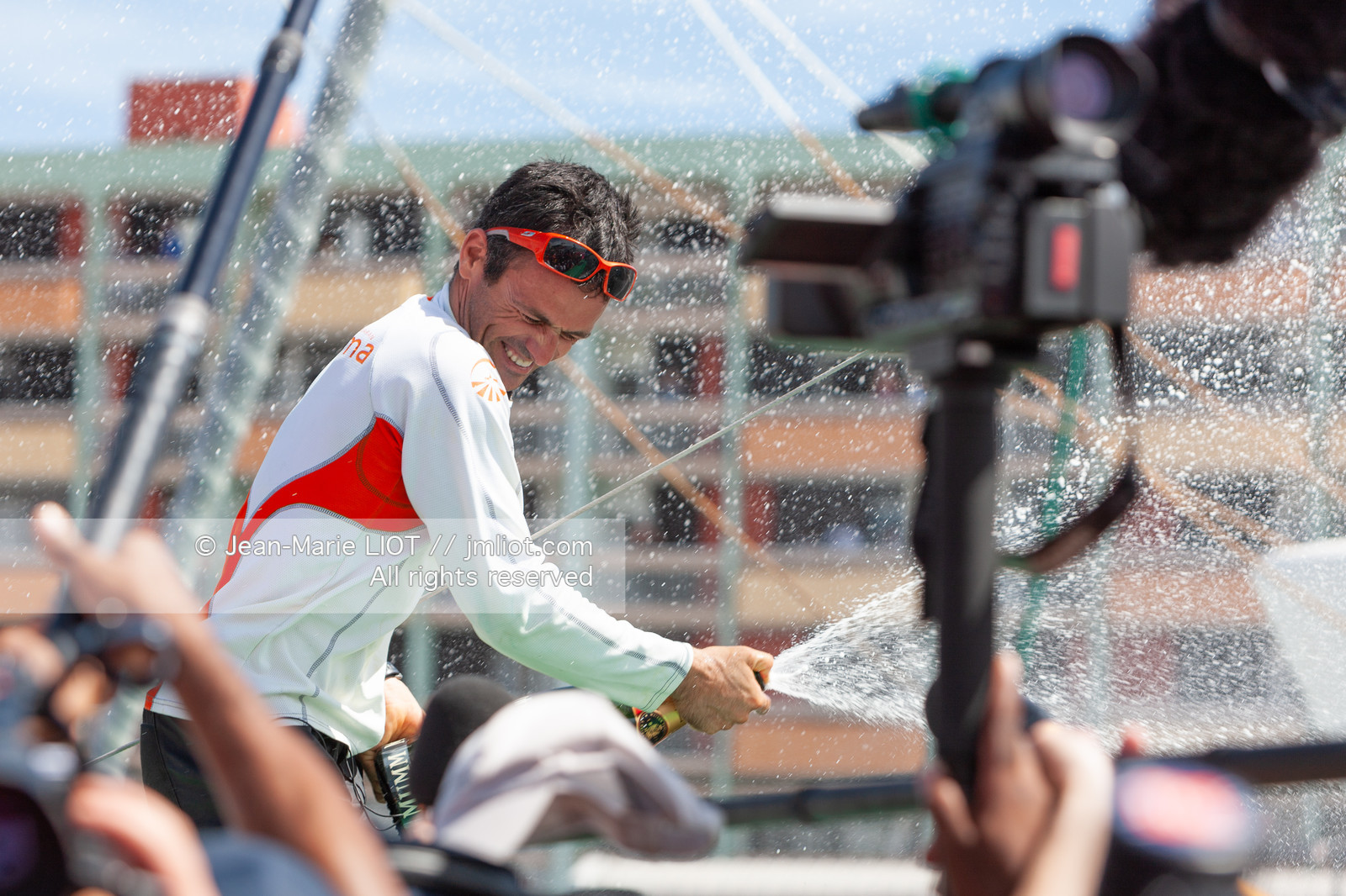 ROUTE DU RHUM 2010 - FRANCK CAMMAS - ARRIVEE