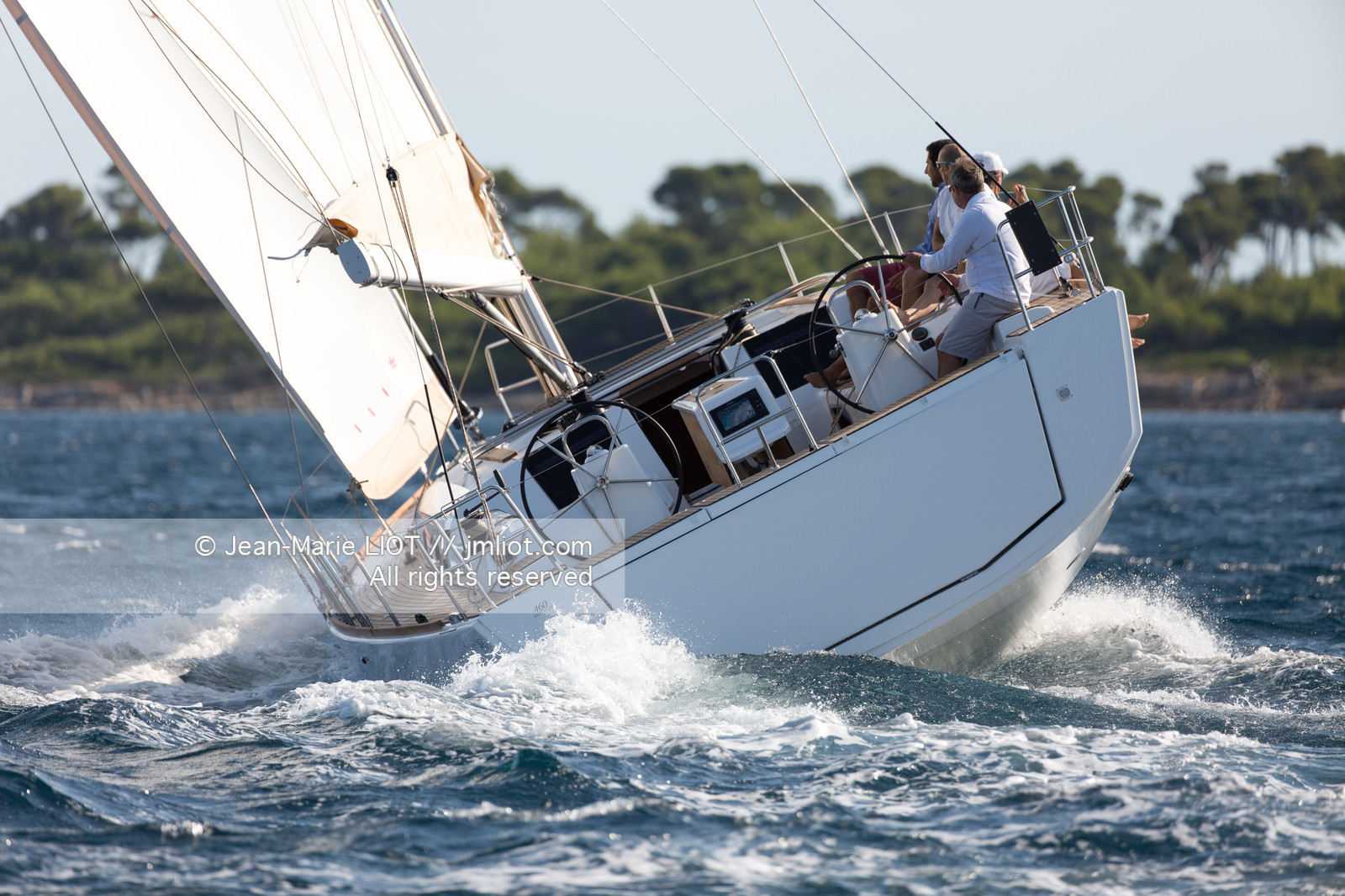 DUFOUR 460