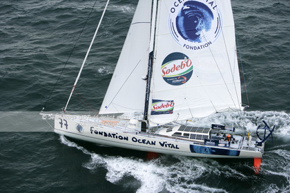 081109VGDEPART_L7A2051