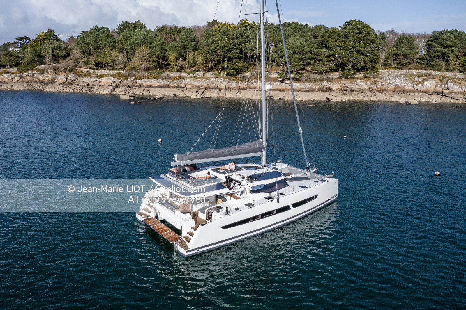 FOUTAINE PAJOT 2022 - AURA 51