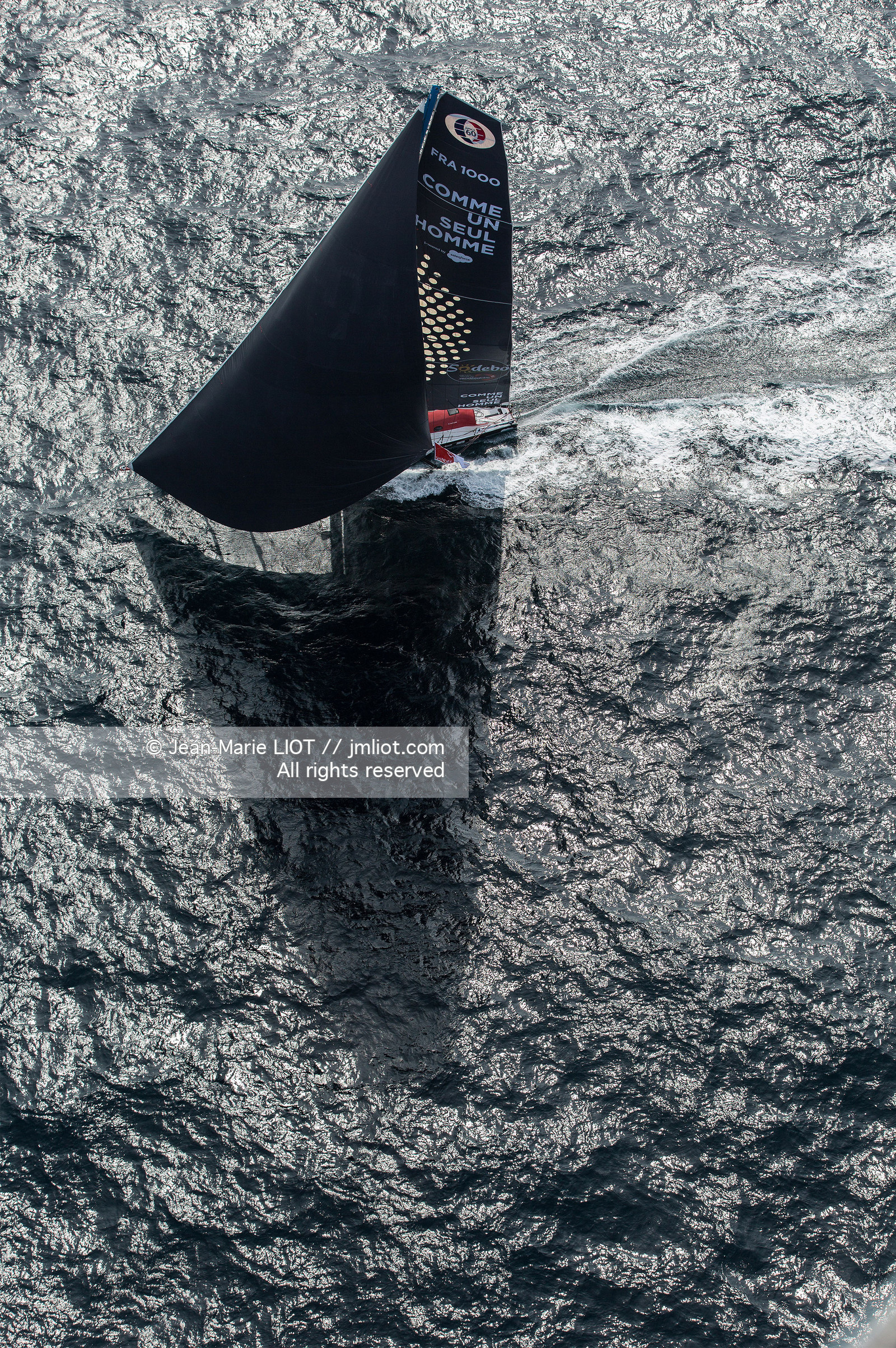 ERIC BELLION - COMME UN SEUL HOMME - VENDEE GLOBE 2016-2017
