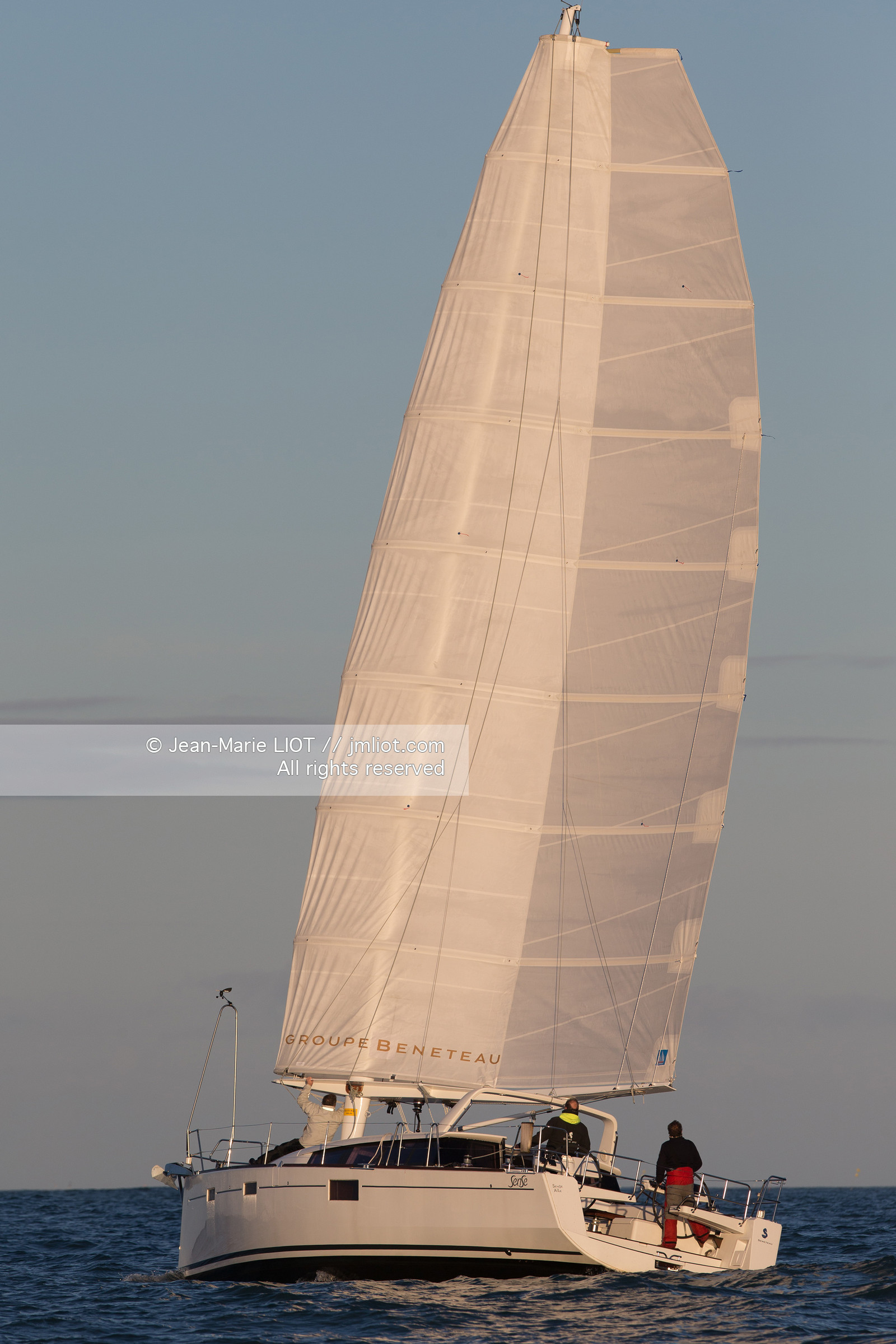 BENETEAU - MAT AUTO PORTE