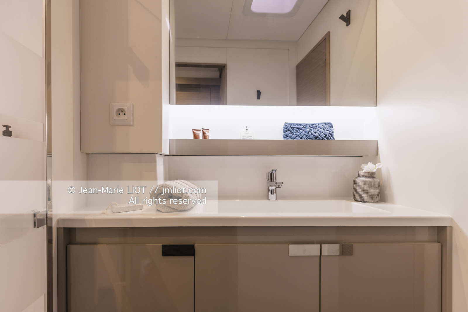 FOUTAINE PAJOT 2022 - AURA 51