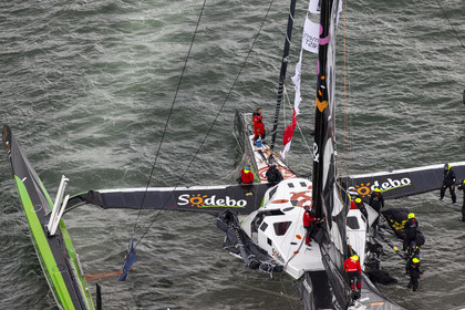 THOMAS COVILLE - ARKEA ULTIM CHALLENGE - ARRIVEE