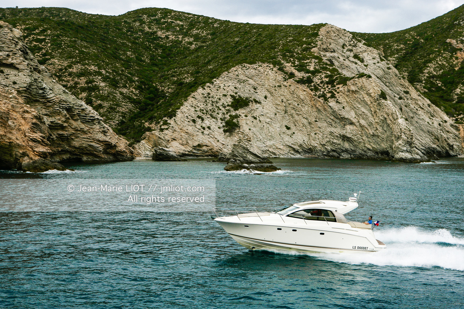 NEPTUNE-PRESTIGE 38S