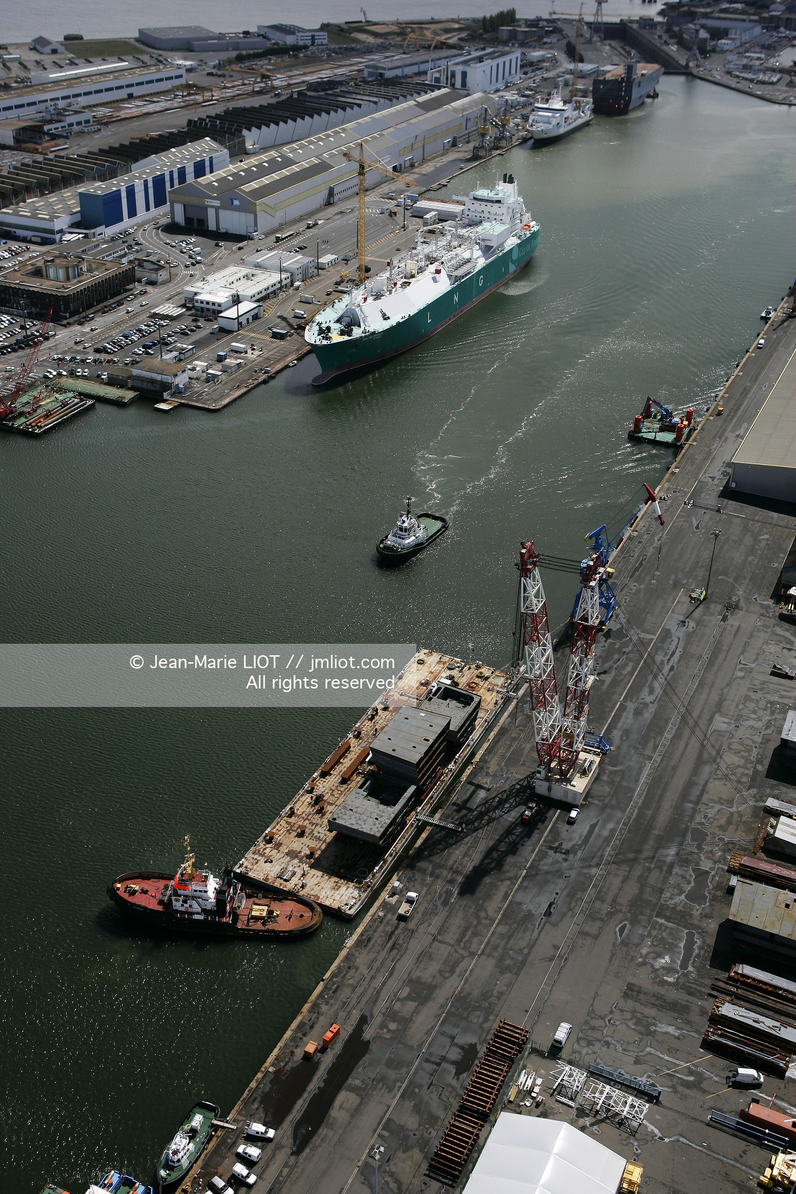 VUE AERIENNE DE SAINT NAZAIRE..© JEAN-MARIE LIOT