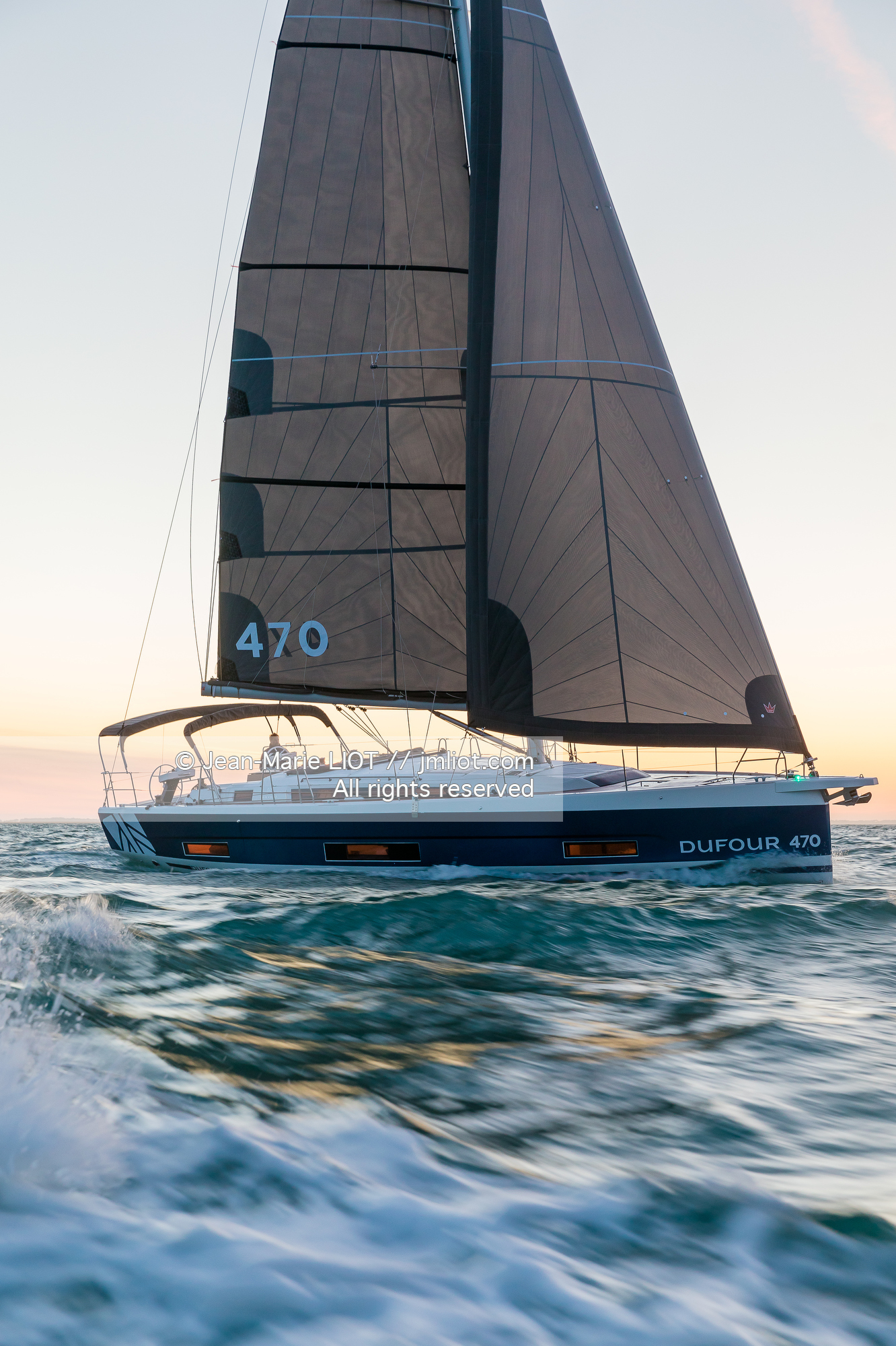 DUFOUR YACHTS - DUFOUR 470
