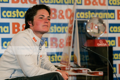 .   .Start Ellen MacArthur onboard maxi-trimaran B&Q Castorama, trying to beat Solo Handed Round the World record, in Falmouth (GB), on november 27, 2004, photo : Jean-Marie LIOT - www.jmliot.com