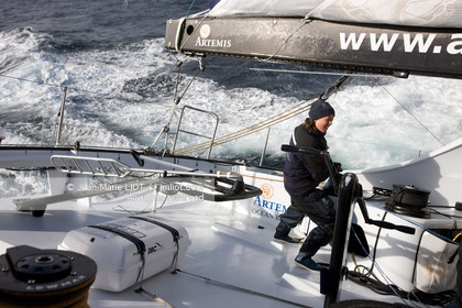 A BORD D'ARTEMIS AVEC SAM DAVIES ET SYDNEY GAVIGNET