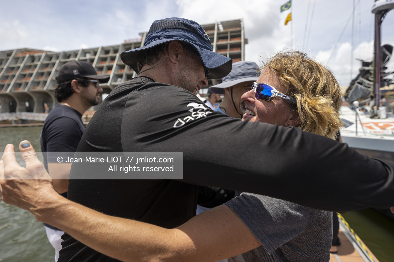 GLOBE40 - ARRIVEE WISKEY JACK