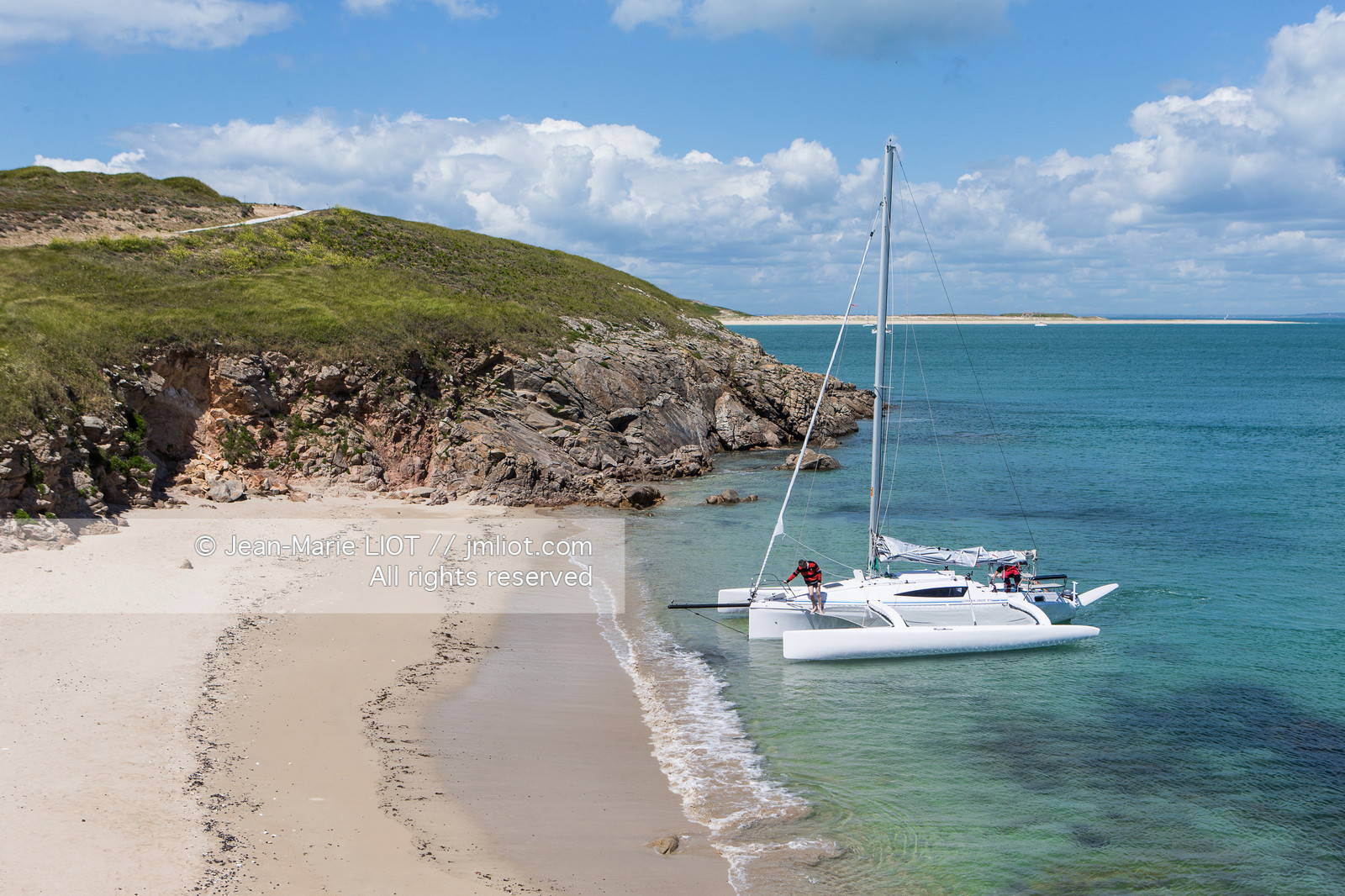 VOILE MAGAZINE - CORSAIR CRUZE 970