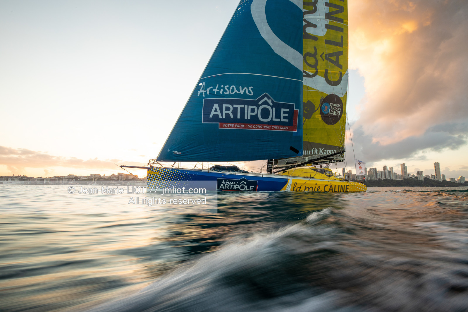 TJV2019 ARRIVEE LA MIE CALINE - ARTIPÔLE