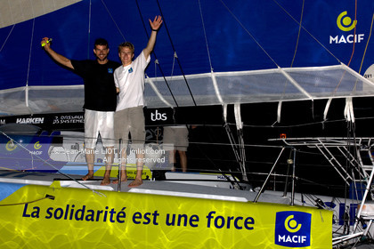 LE 19 novembre 2011, Arrivée au Costa Rica, de François Gabart et Sébastien Col à bord de l'imoca Macif. Photo © Jean-Marie Liot DPPI.