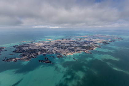 LES ILES CHAUSEY