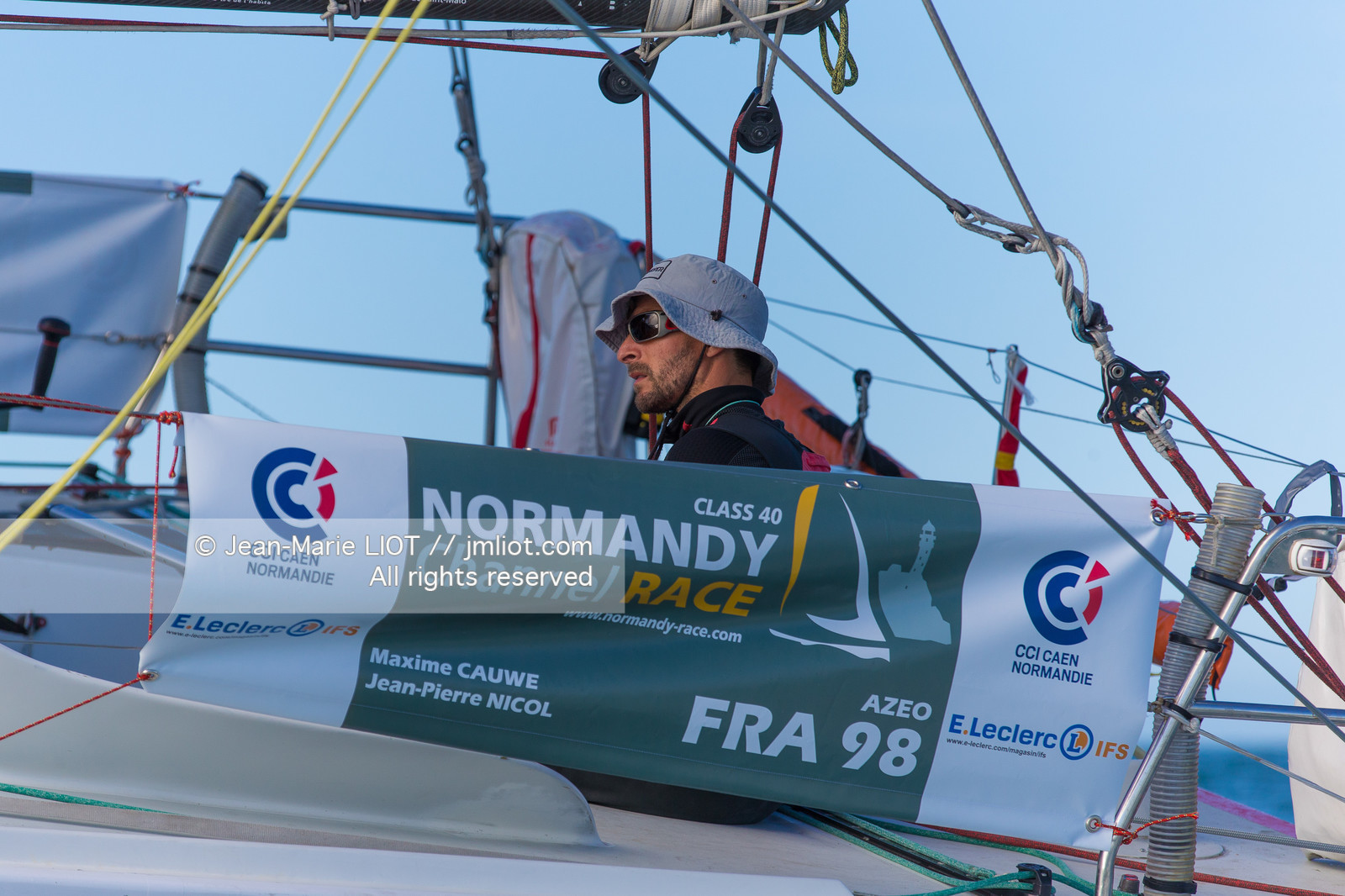 NORMANDY CHANNEL RACE 2017 - DEPART