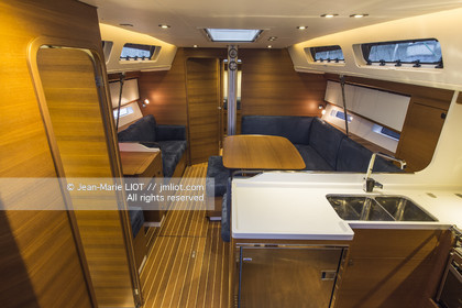 VOILE MAGAZINE - 100 MILLES A BORD