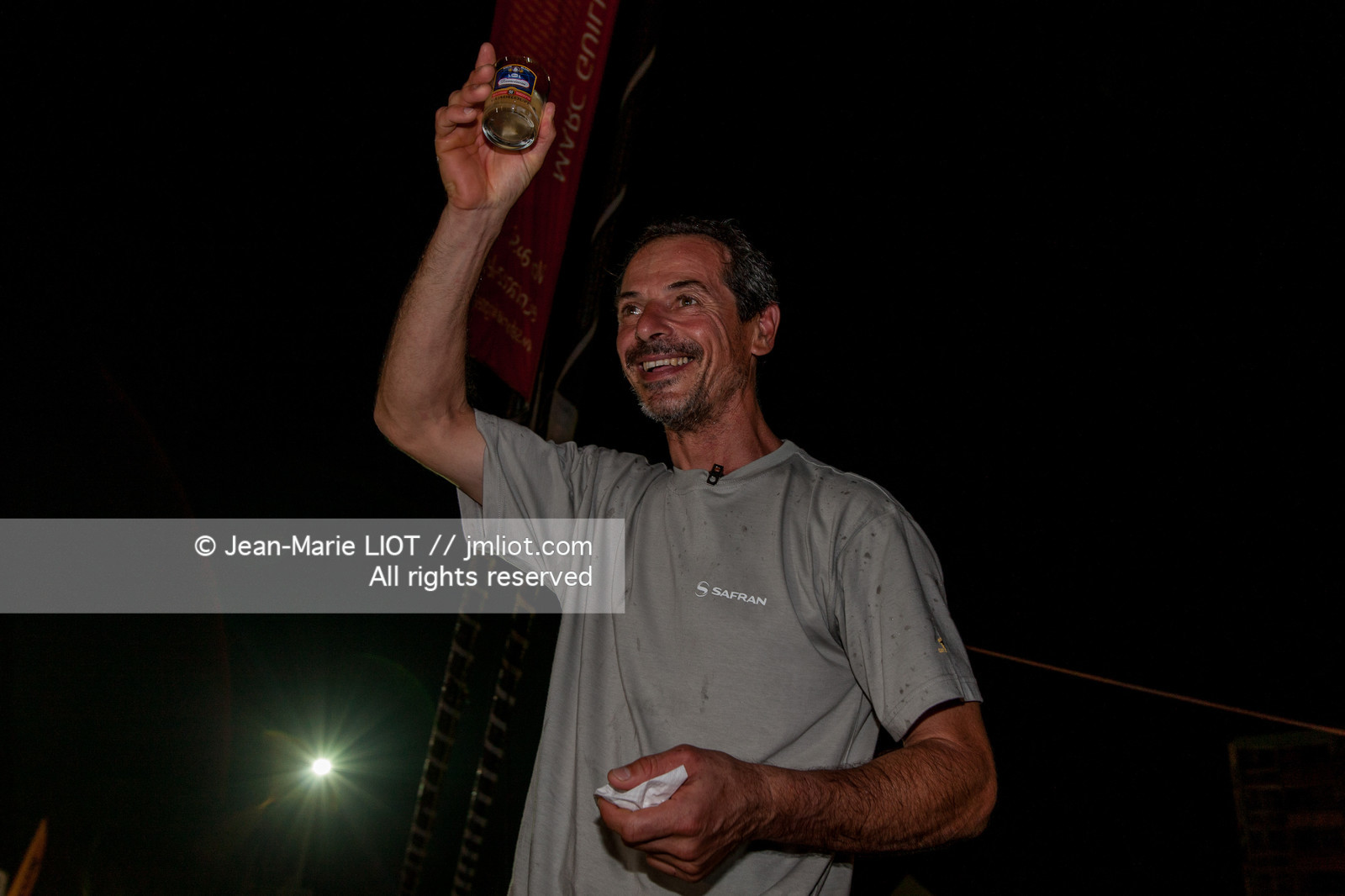 ROUTE DU RHUM 2010 - ARRIVEE DE MARC GUILLEMOT