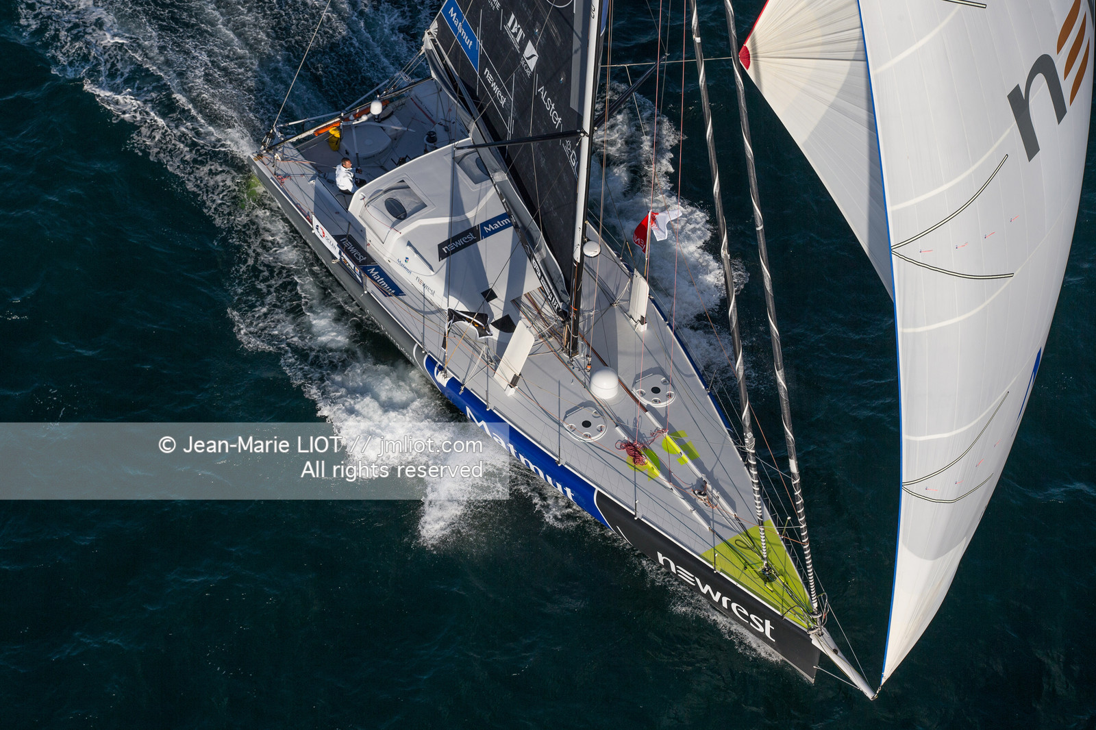 FABRICE AMEDEO - NEWREST MATMUT - VENDEE GLOBE 2016-2017