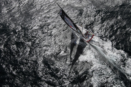 Au large de Groix, Jérémie Beyou et Philippe Legros à l'entrainement sur IMOCA Maître Coq avant le départ de la Transat Jacques Vabre 2015 au départ du Havre jusqu'à Itajaï (Brésil). 16 09 2015, Photo © Jean-Marie LIOT   DPPI..Jeremie Beyou and Philippe Legros (Fra) training onboard IMOCA Maitre Coq before the start of Transat Jacques Vabre 2015 from Le Havre to Itajai off Groix, 16 09 2015, Photo © Jean-Marie LIOT   DPPI